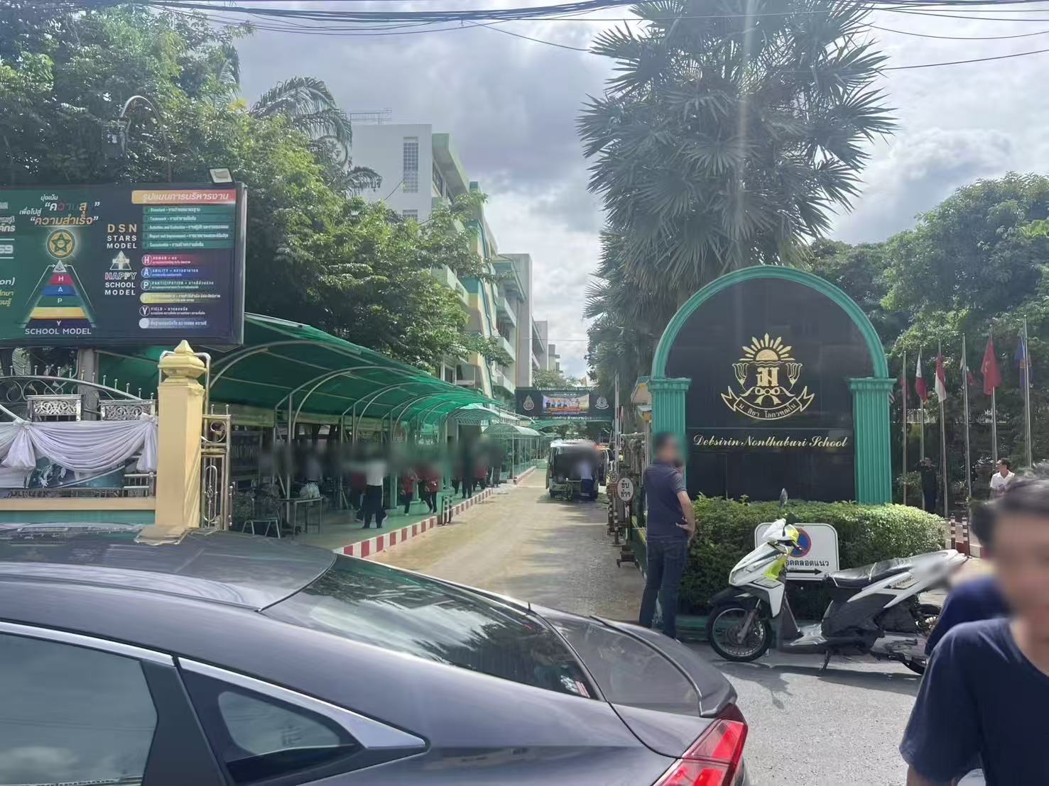 泰国校园枪击事件凶手被发现已死亡 疑为自杀