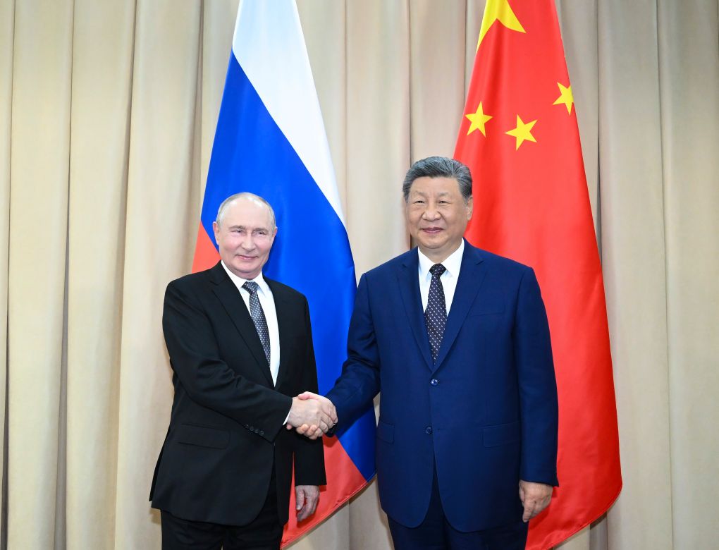 新华图讯丨习近平会见俄罗斯总统普京