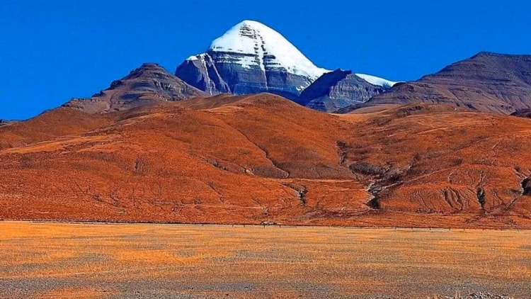 कैलाश मानसरोवर यात्रा 2026: पहली खेप को राज्यमंत्री मार्गरीटा ने दिखाई हरी झंडी; नाथू ला दर्रे से बढ़े कदम