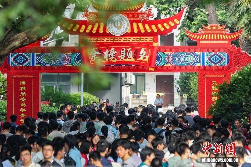 四类人群需高度警惕霉菌！医生：可直接入侵肺部，严重时可致呼吸衰竭