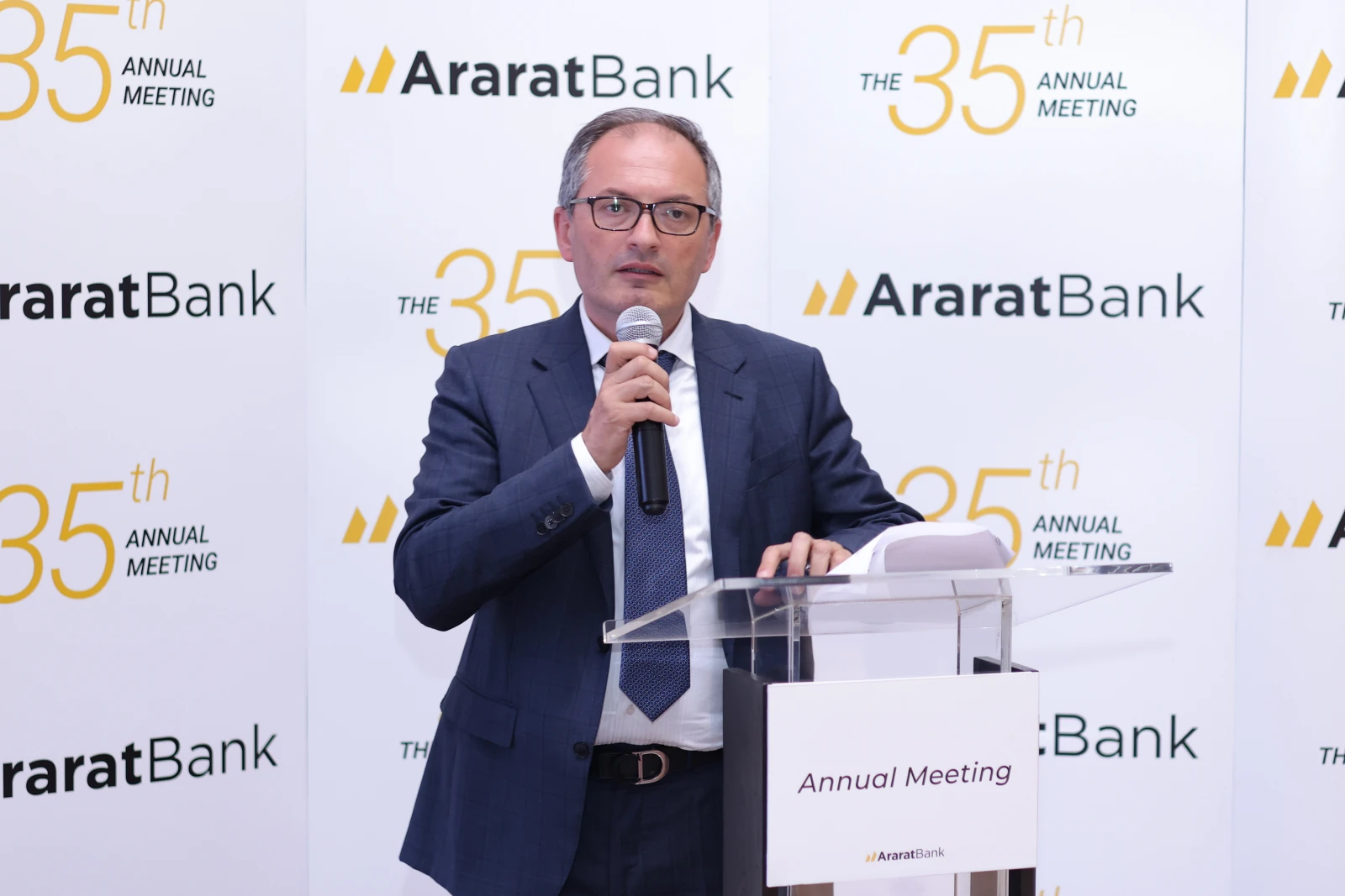 Բաժնետերերի տարեկան ընդհանուր ժողովում ԱրարատԲանկն ամփոփել է 2025 թվականը