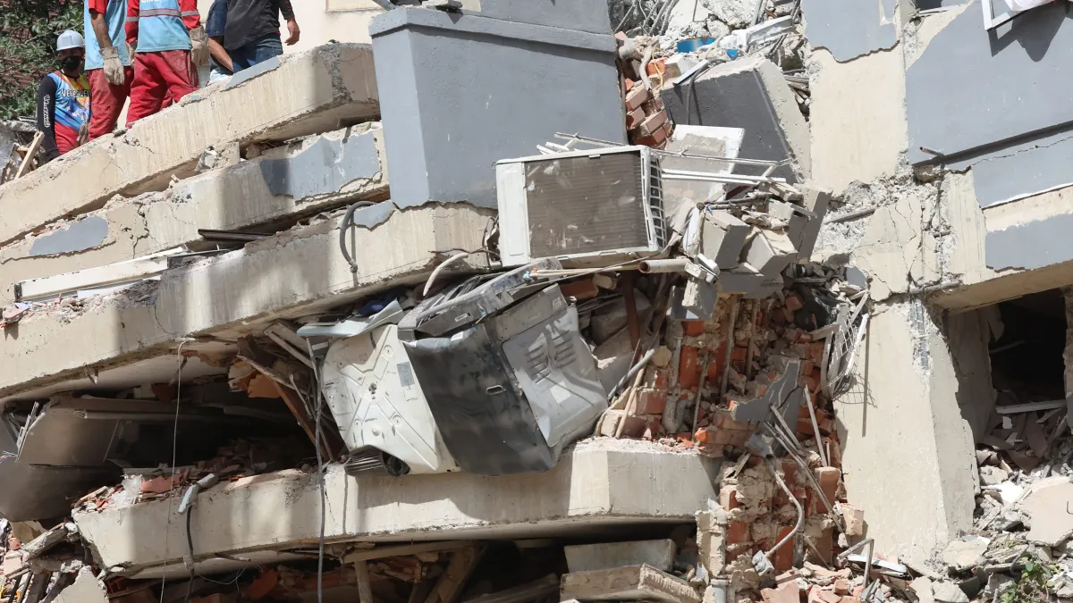 Venezuela shaken by 4.9-magnitude tremor days after major earthquakes