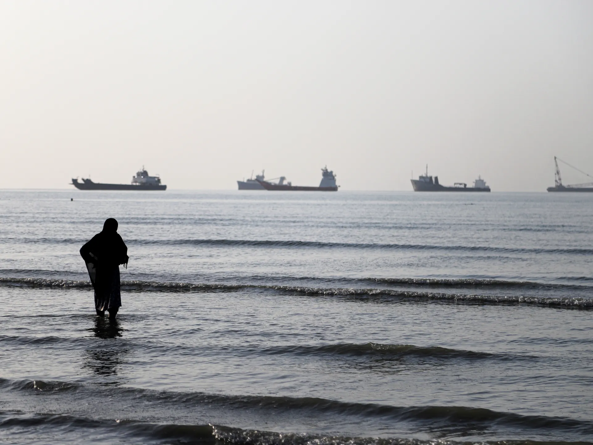 ‘Pick up the phone’: IRGC appears to rebuff US Strait of Hormuz ‘hotline’
