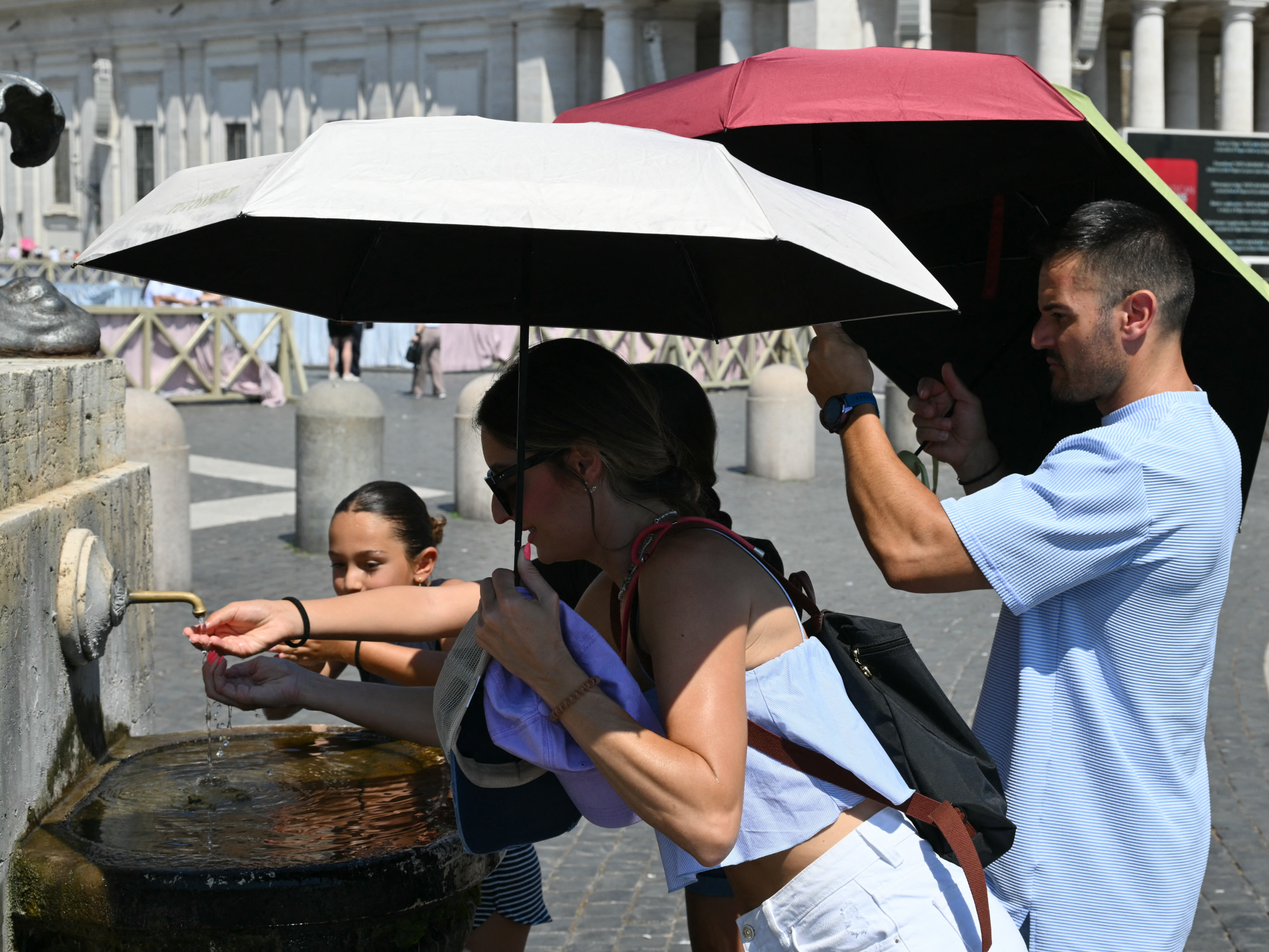 European heatwave causes 1,000 excess deaths in France
