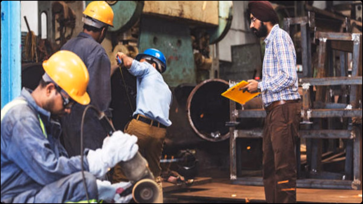 Industrial Output: मई में उत्पादन 5.1 फीसदी बढ़ा, जानिए सरकार की ओर से जारी आंकड़ों में क्या-क्या खास