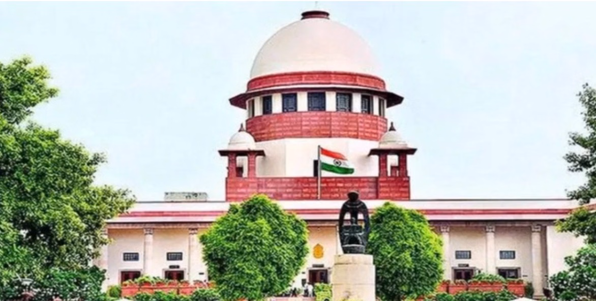Supreme Court: हाईकोर्ट के फैसले के खिलाफ सुप्रीम कोर्ट पहुंची सरकार, क्या है तमिलनाडु में गोवध से जुड़ा मामला