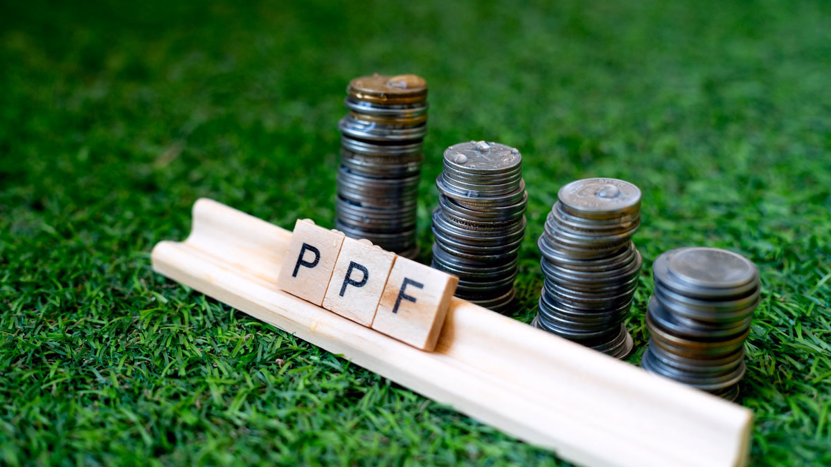 Small Savings: लघु बचत योजनाओं के लिए रहेंगी ये ब्याज दरें, PPF पर मिलता रहेगा 7.1 फीसदी ब्याज