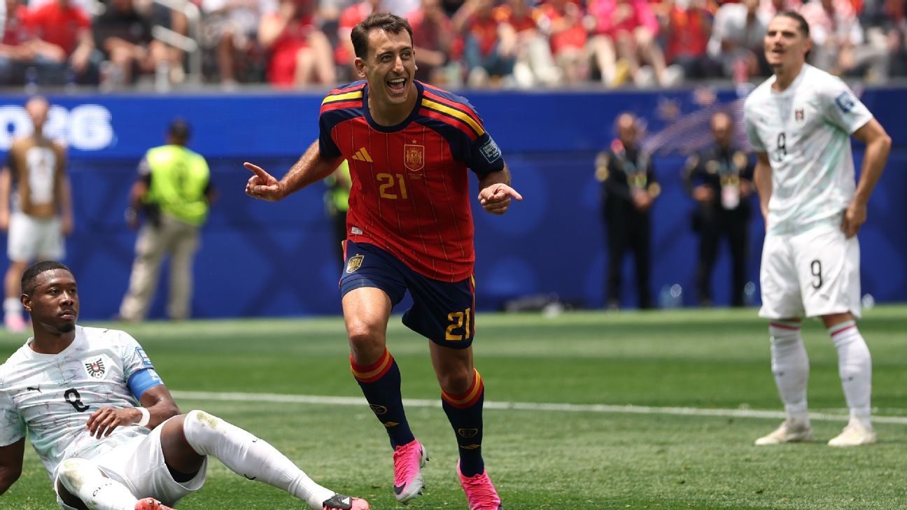 Oyarzabal fires Spain past Austria to WC last 16