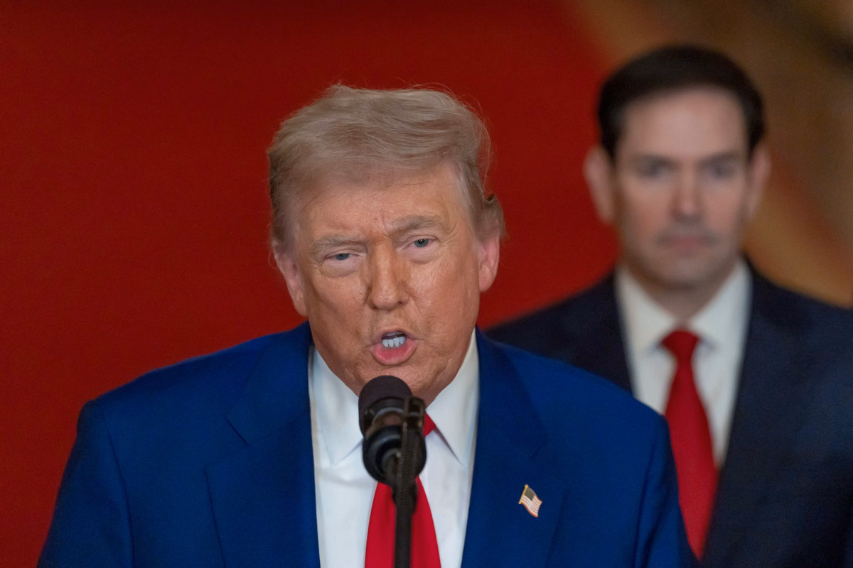Donald Trump: राष्ट्रपति पद, अरबों की कमाई...बढ़ा जलवा, उठे सवाल; मार-ए-लागो, डोराल और क्रिप्टो से की कमाई