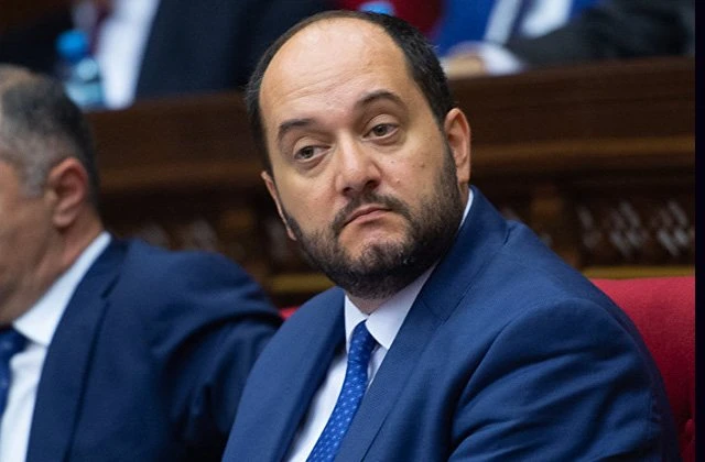 «Ժողովուրդ». Արայիկ Հարությունյանի դիրքերը թուլանո՞ւմ են. երկարատև արձակուրդ է մեկնել