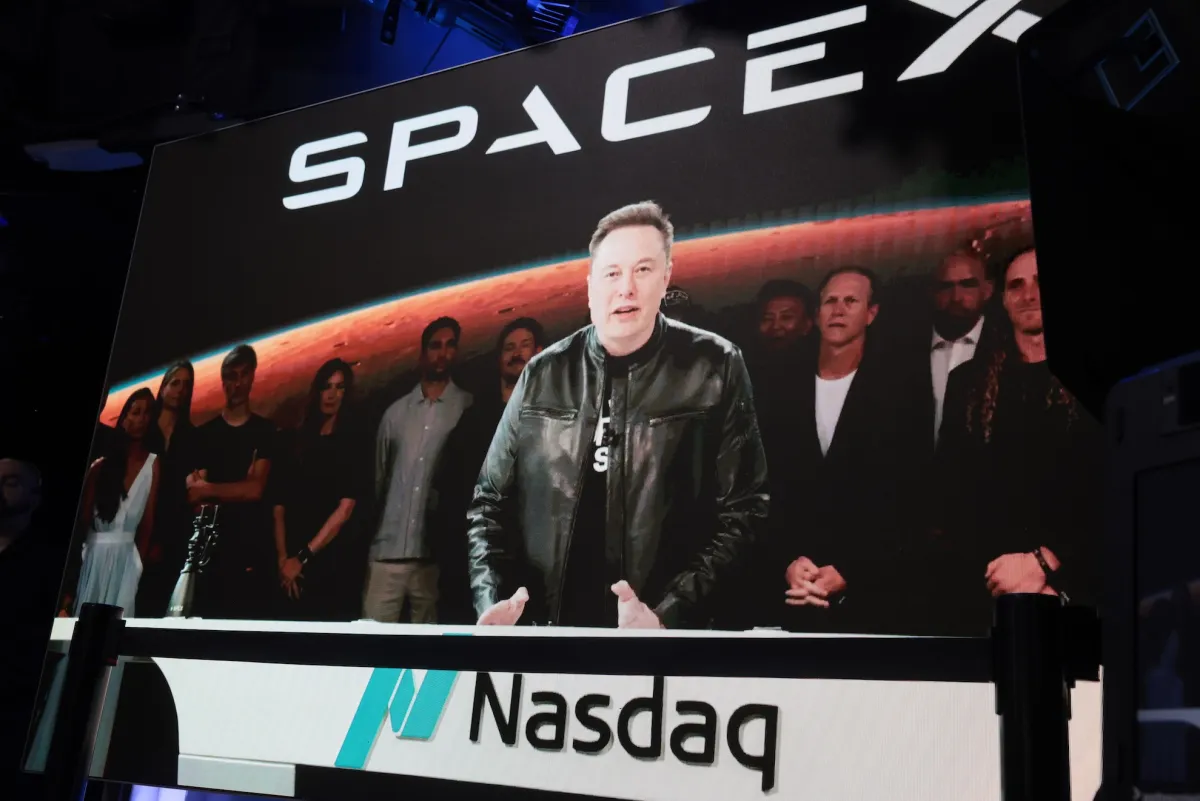 SpaceXAI releases Grok 4.5, which Elon describes as an ‘Opus-class model’