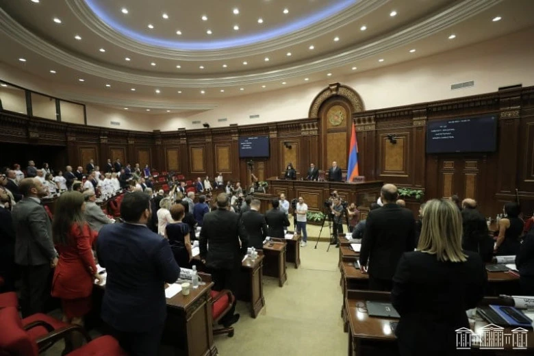 «Փաստ». Կաթողիկոսը կմասնակցի՞ ԱԺ առաջին նիստին