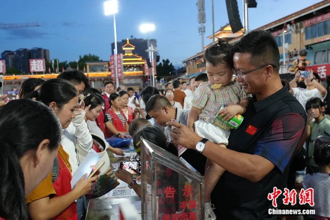 这就是中国式团结！贵州村民自发为广西洪灾捐款