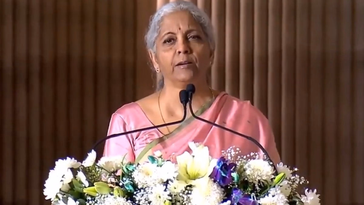 CII GCC Business Summit: भारत बनेगा ग्लोबल कैपेबिलिटी सेंटर्स का रणनीतिक लीडर, जीसीसी में बोलीं वित्त मंत्री