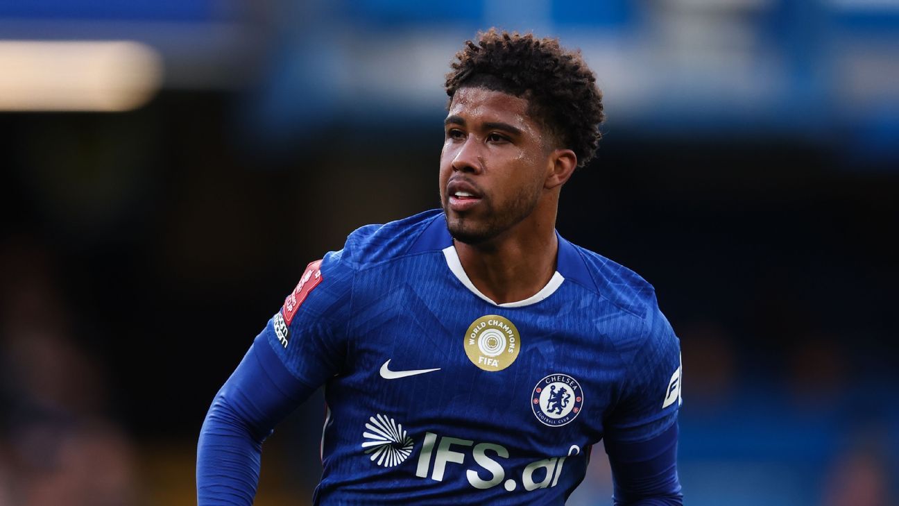 United seal £50m Santos move, Éderson's stalls