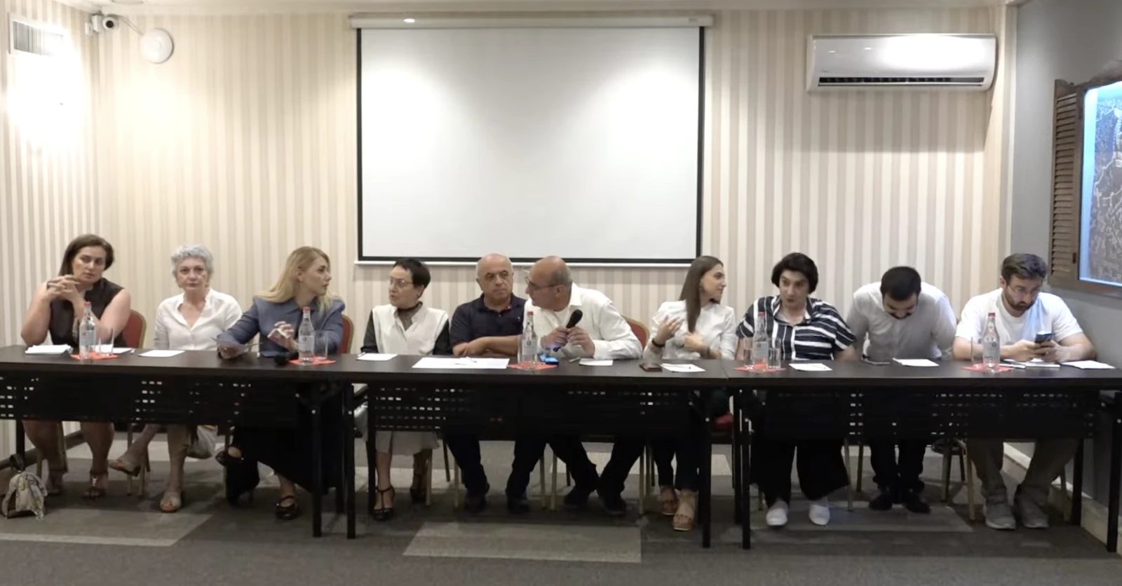 ՀՀ-ում ընդդիմությունն ու իրավապաշտպանները հայտարարել են «ընդդիմախոսների ոչնչացման քաղաքականության դեմ» համախմբման մասին