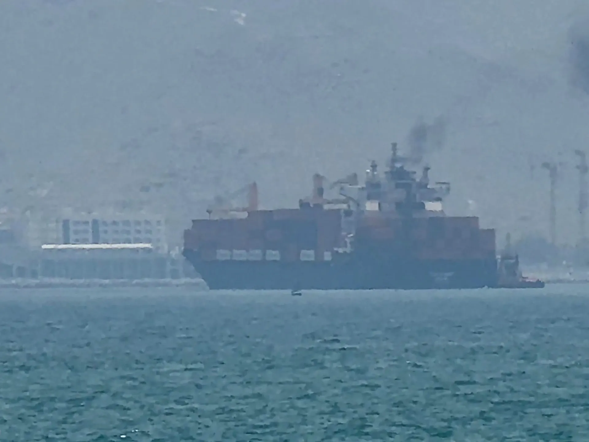 ‘Piracy’: Will Trump’s 20 percent Hormuz toll find takers?