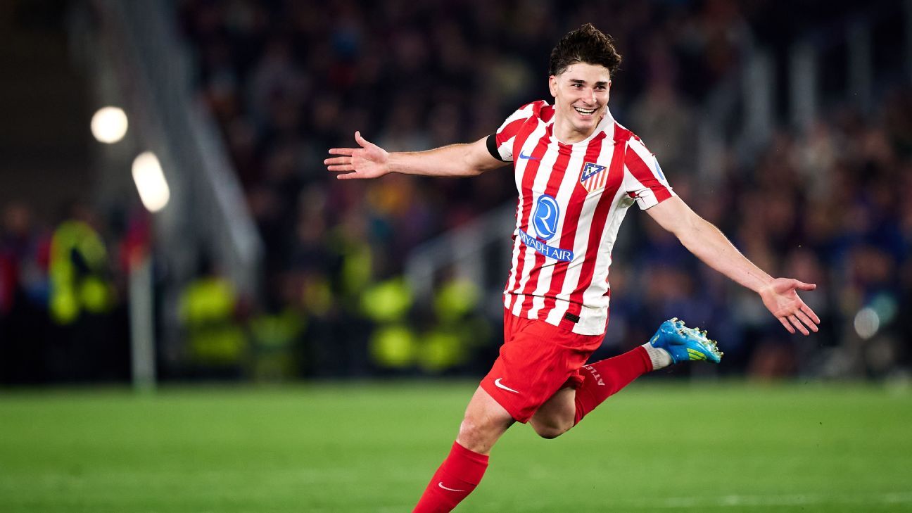 Atlético president: Álvarez will be here next seas...