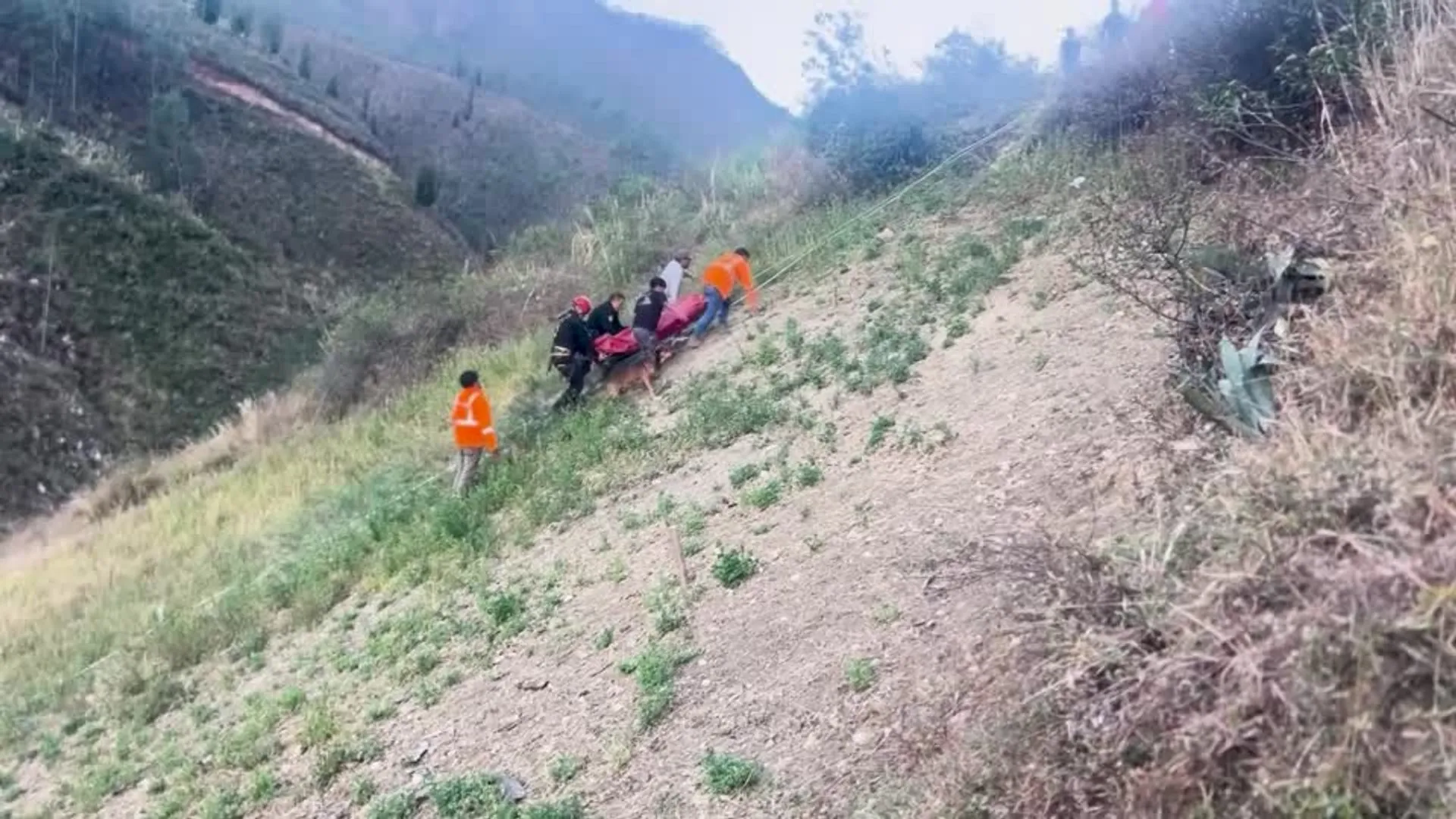 At least 14 dead after minibus rolls off mountain road in Peru