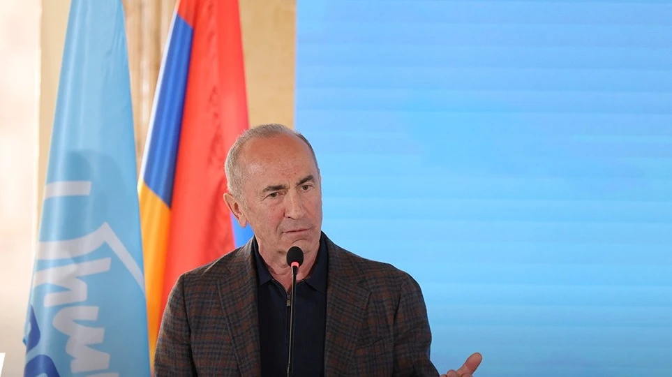 Արարատի պատկերը կվերադարձնենք Հայաստանի քաղաքացիների անձնագրեր․ Ռոբերտ Քոչարյան